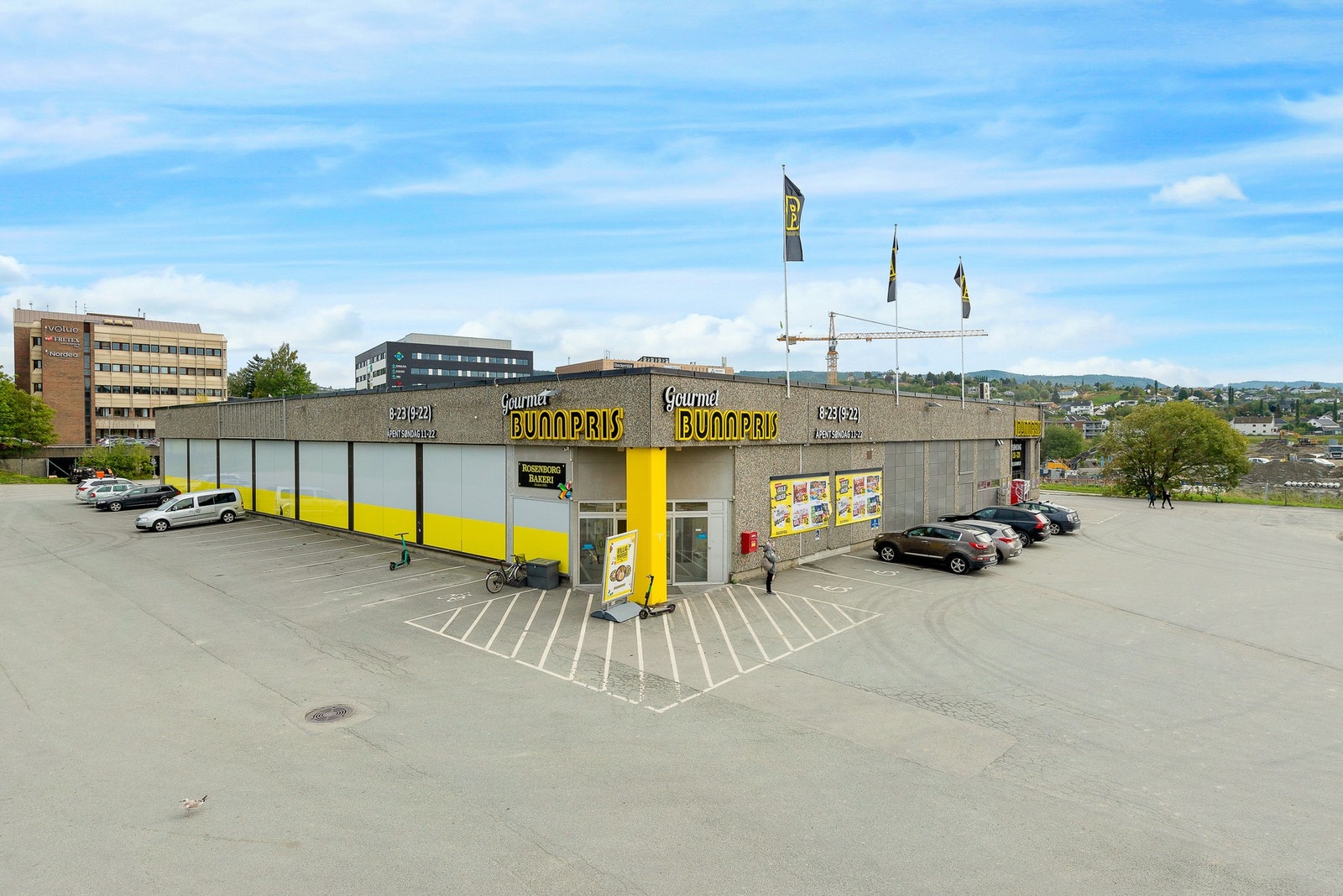 Bunnpris Nidarvoll. Galleribilde