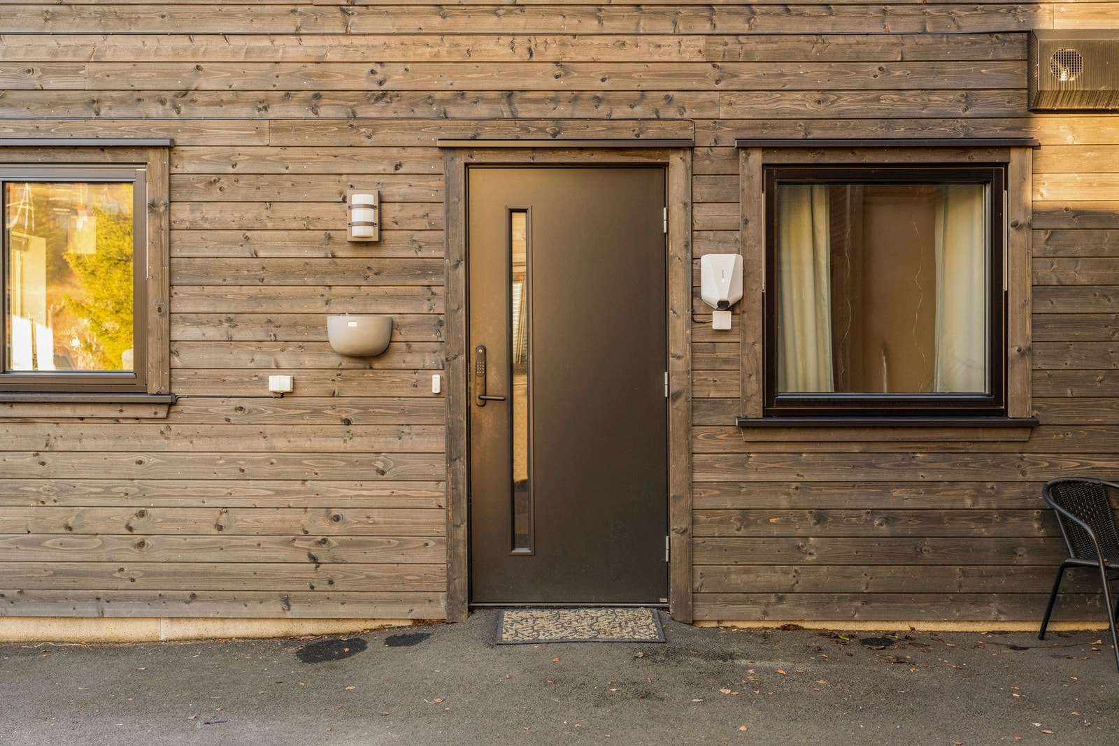 Trygg og god entré med kvalitetsmaterialer. Galleribilde