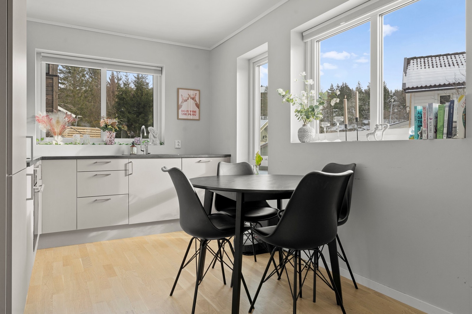 En perfekt bolig for førstegangskjøpere, pendlere eller som en lettstelt investering. Galleribilde