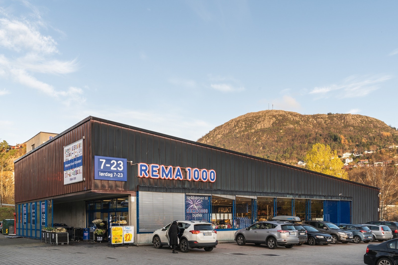 Man har flere gode alternativer for dagligvarehandel, blant annet Kiwi og Meny på Oasen, men også Rema 1000. Galleribilde