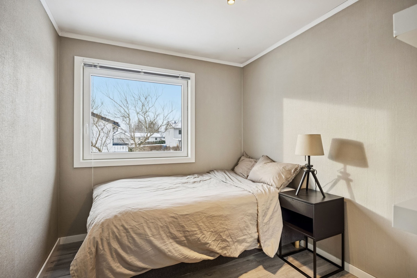 Soverom 2, god plass til dobbeltseng. Galleribilde