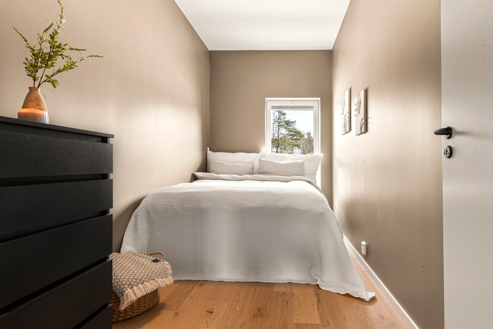 Soverom nr. 2. Galleribilde