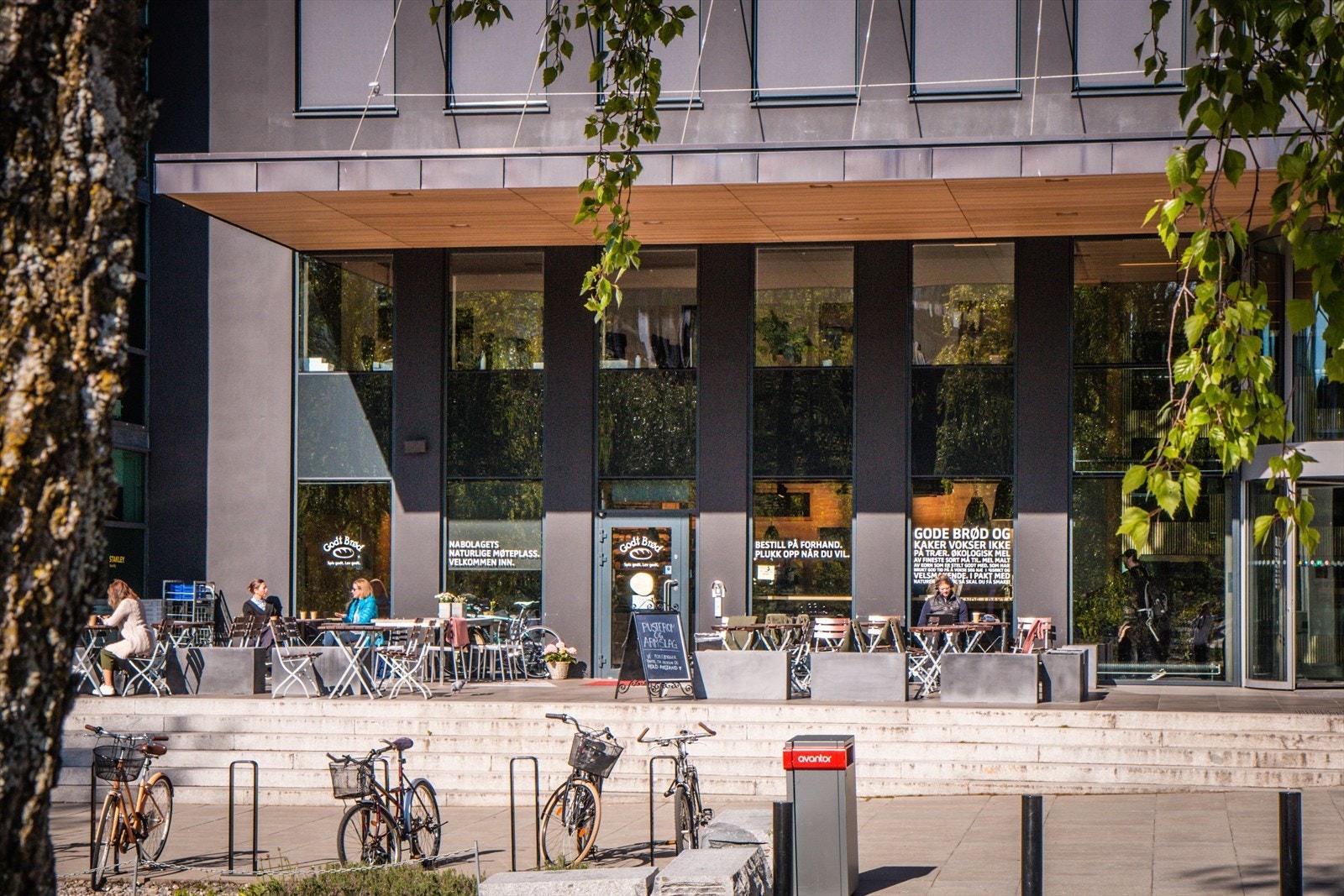 Godt Brød i Nydalen. Galleribilde