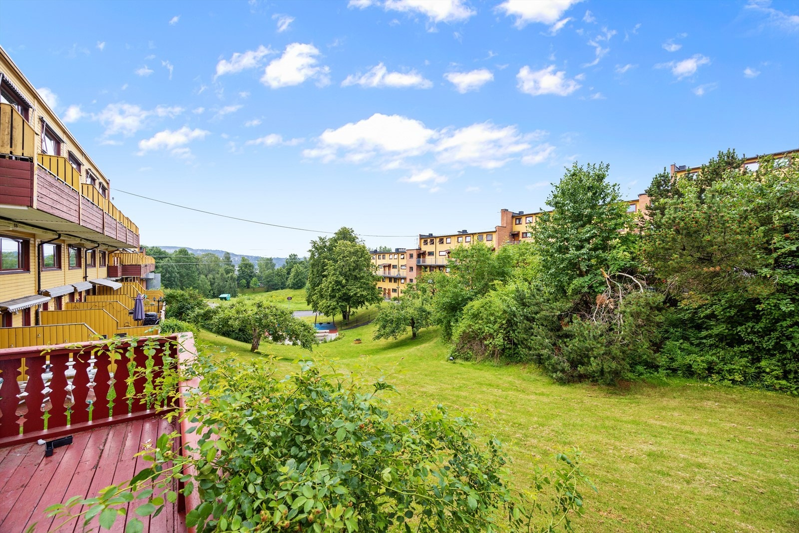 Nærhet til marka gir gode turmuligheter året rundt. Galleribilde