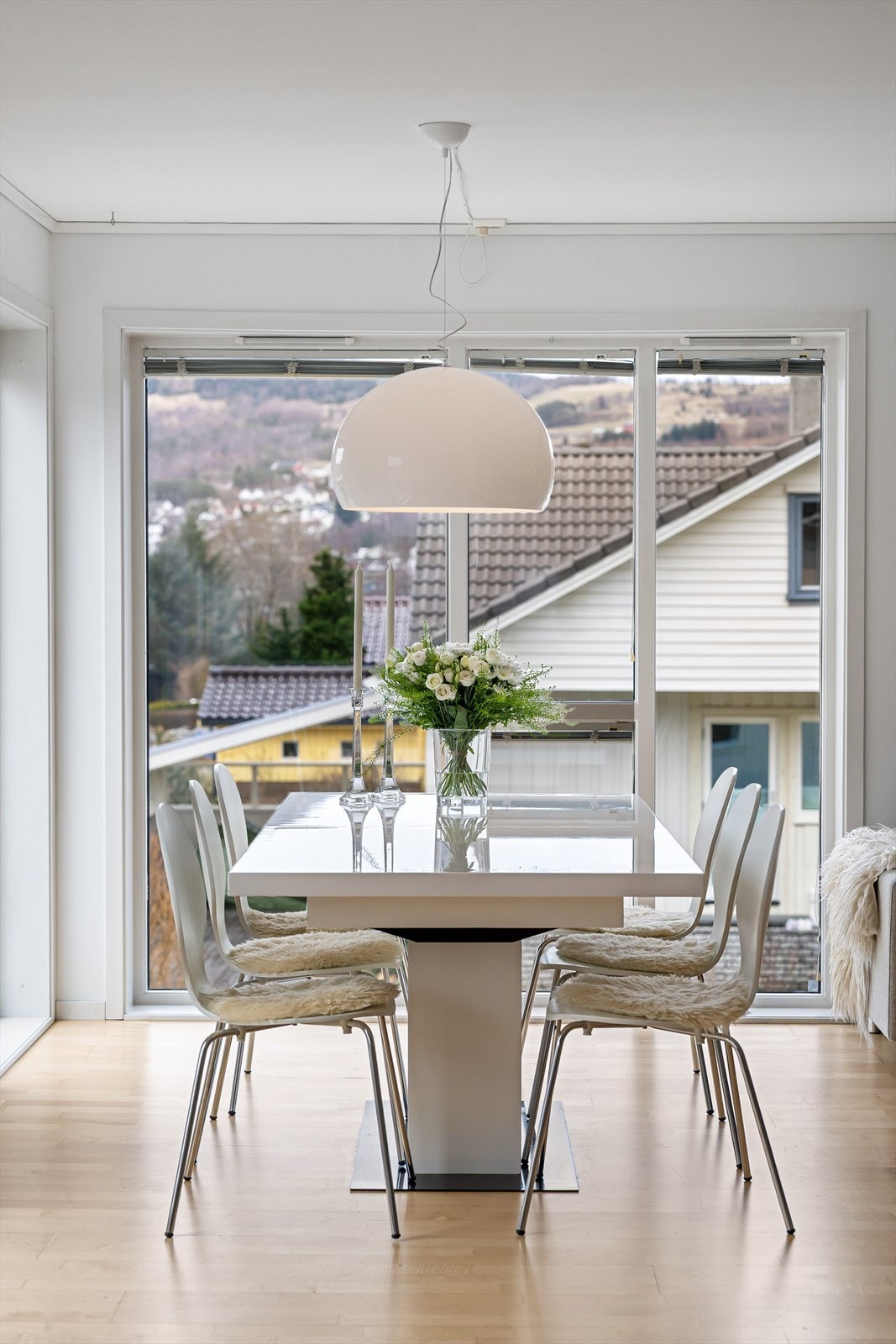 2. etasje - Stue Galleribilde