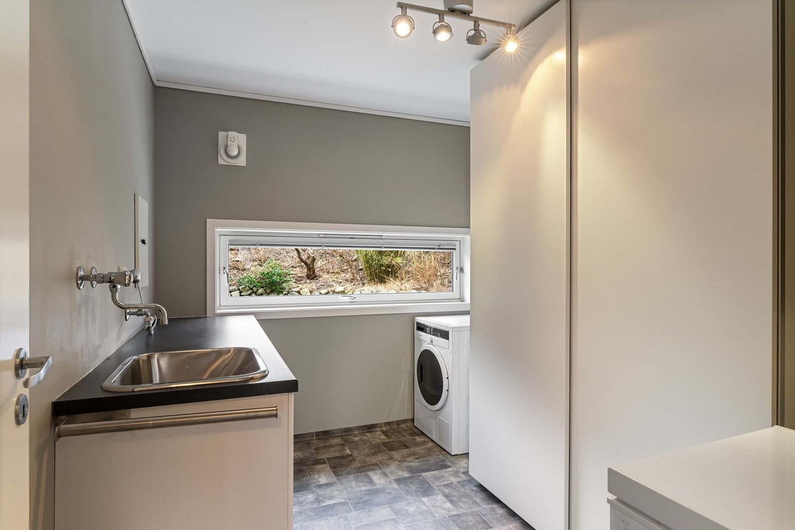 1. etasje - Vaskerom Galleribilde