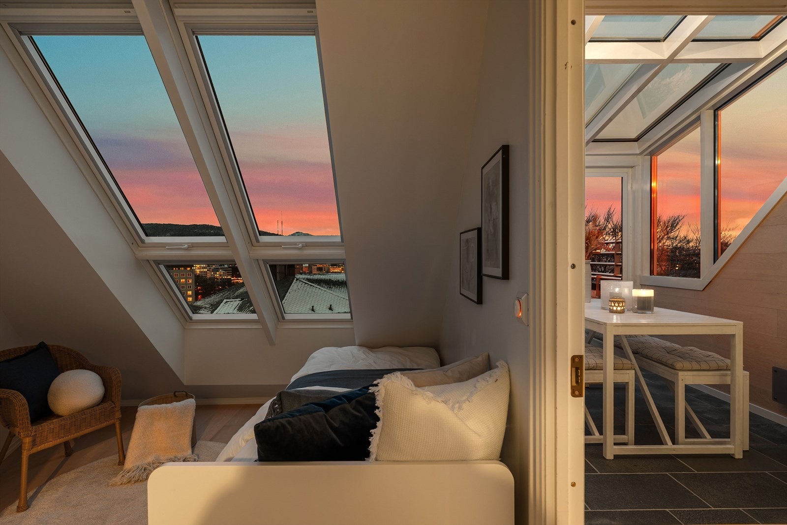 Rommet har nydelig utsikt | Alle takvinduer byttet i 2012 Galleribilde