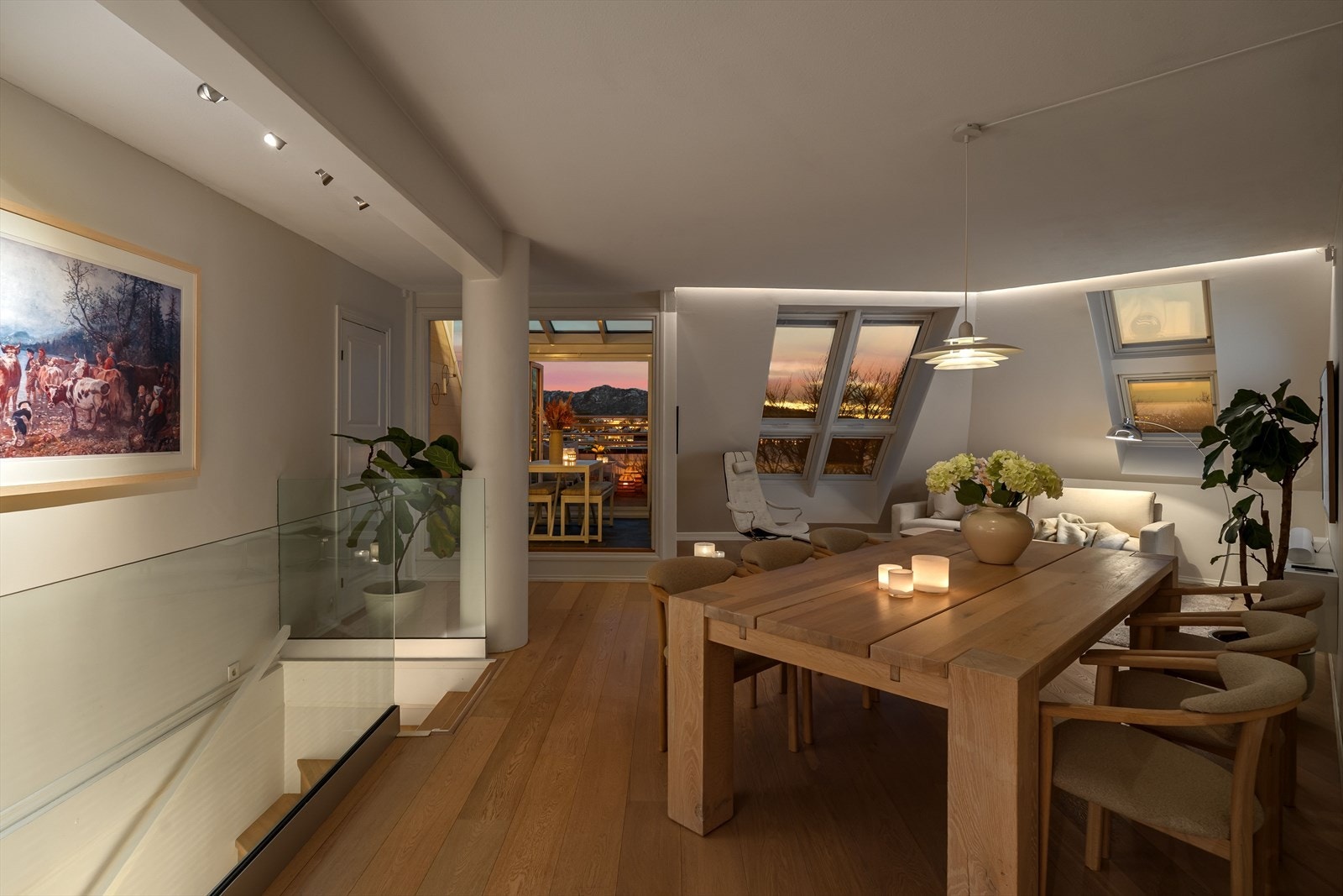 Leiligheten holder en veldig god standard | Tak byttet i regi av borettslaget i 2025 Galleribilde