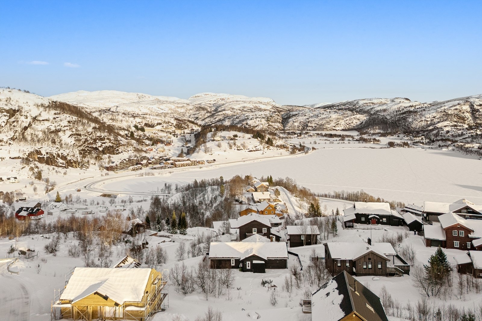 Sentralt på Sinnes + flott utsikt - her er du nær det meste som skiløyper, skitrekk, butikk, restaurant +++ Galleribilde