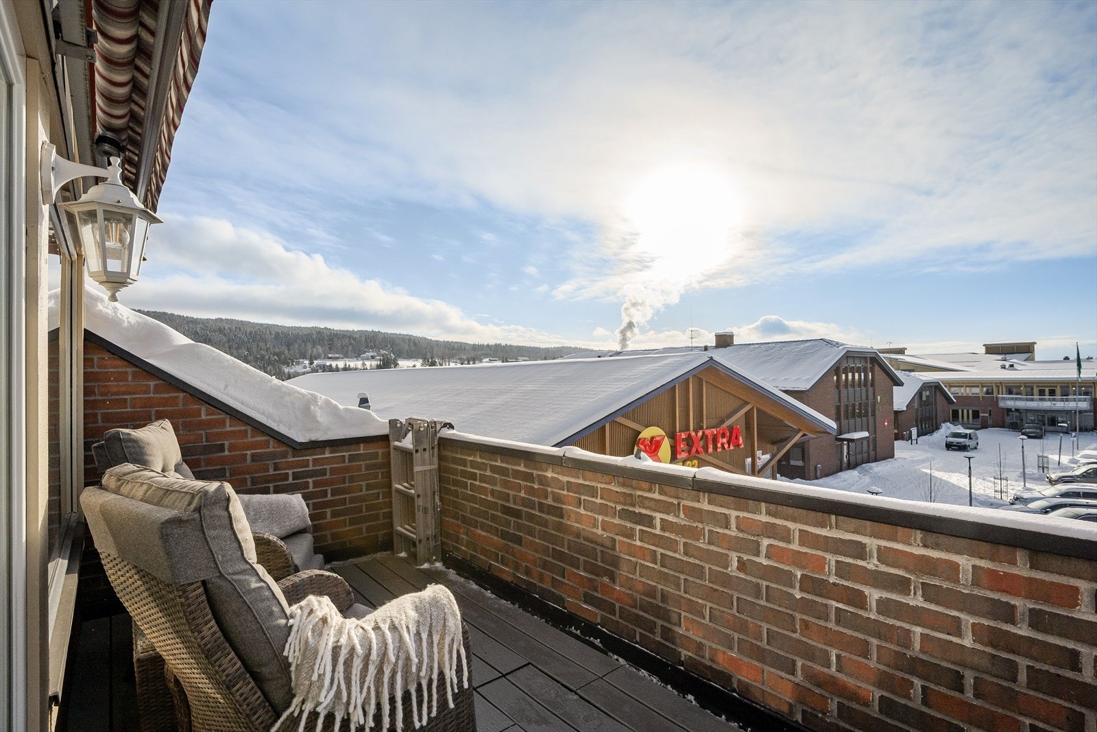 Fra stuen har du utgang til en solrik sydvendt balkong på ca. 7m². Galleribilde