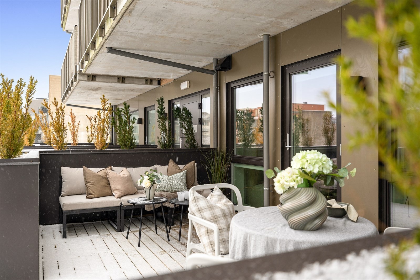 - Her kan du nyte kveldssolen - Galleribilde