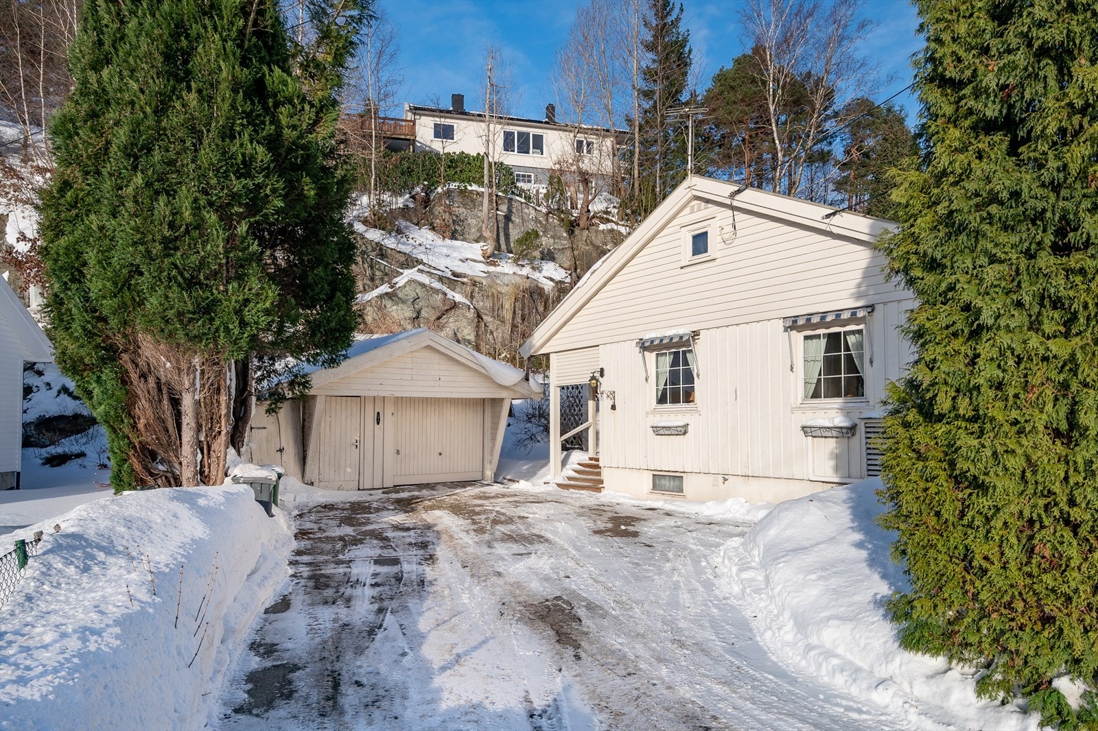 Frittliggende garasje på 24 kvm Galleribilde