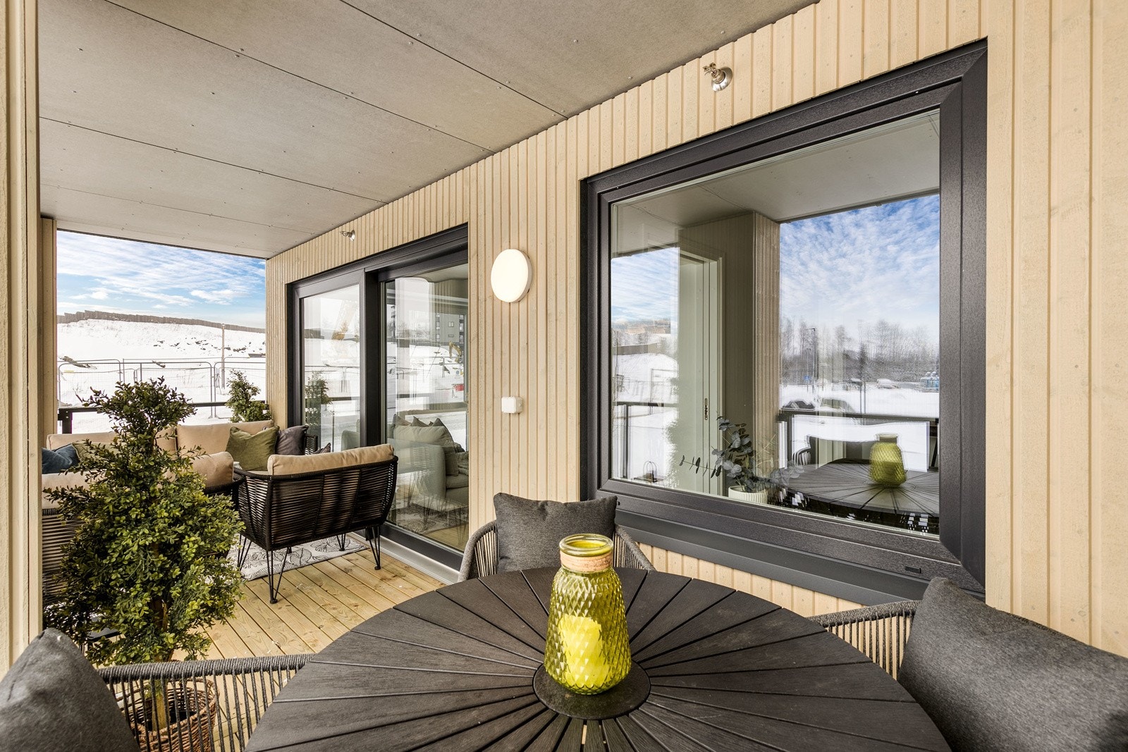 Fin plass til utemøbler etter ønske Galleribilde