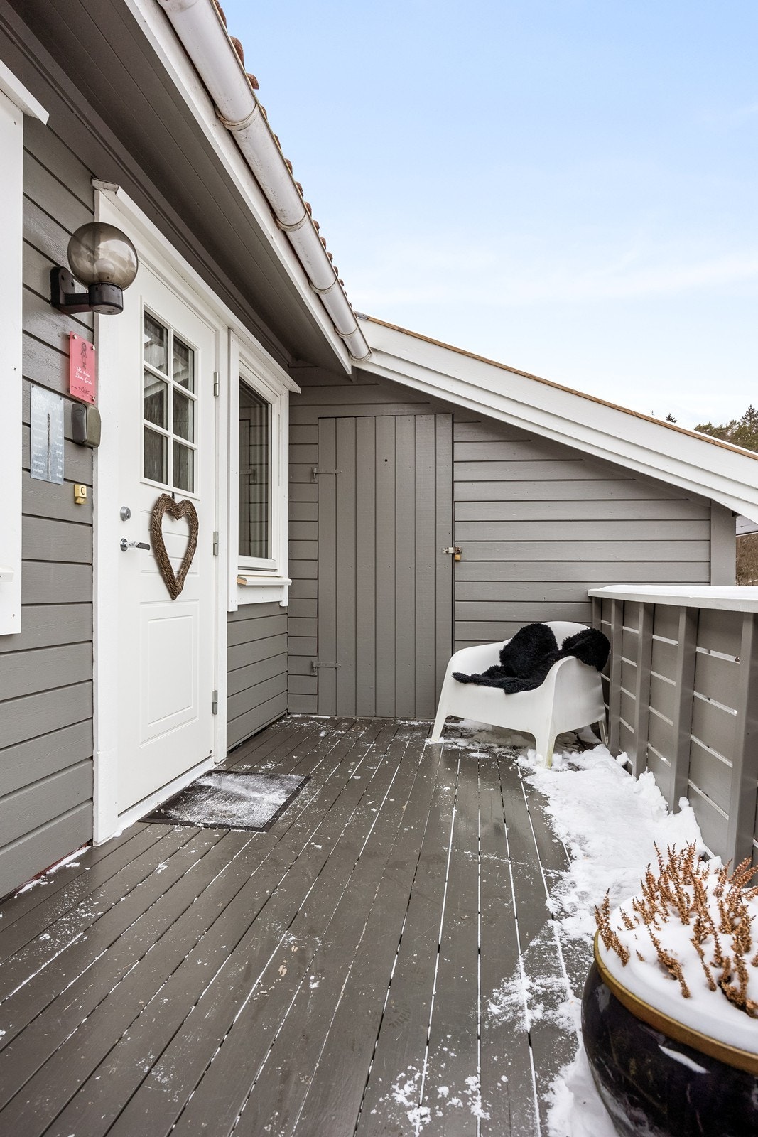 Inngangsparti. Galleribilde