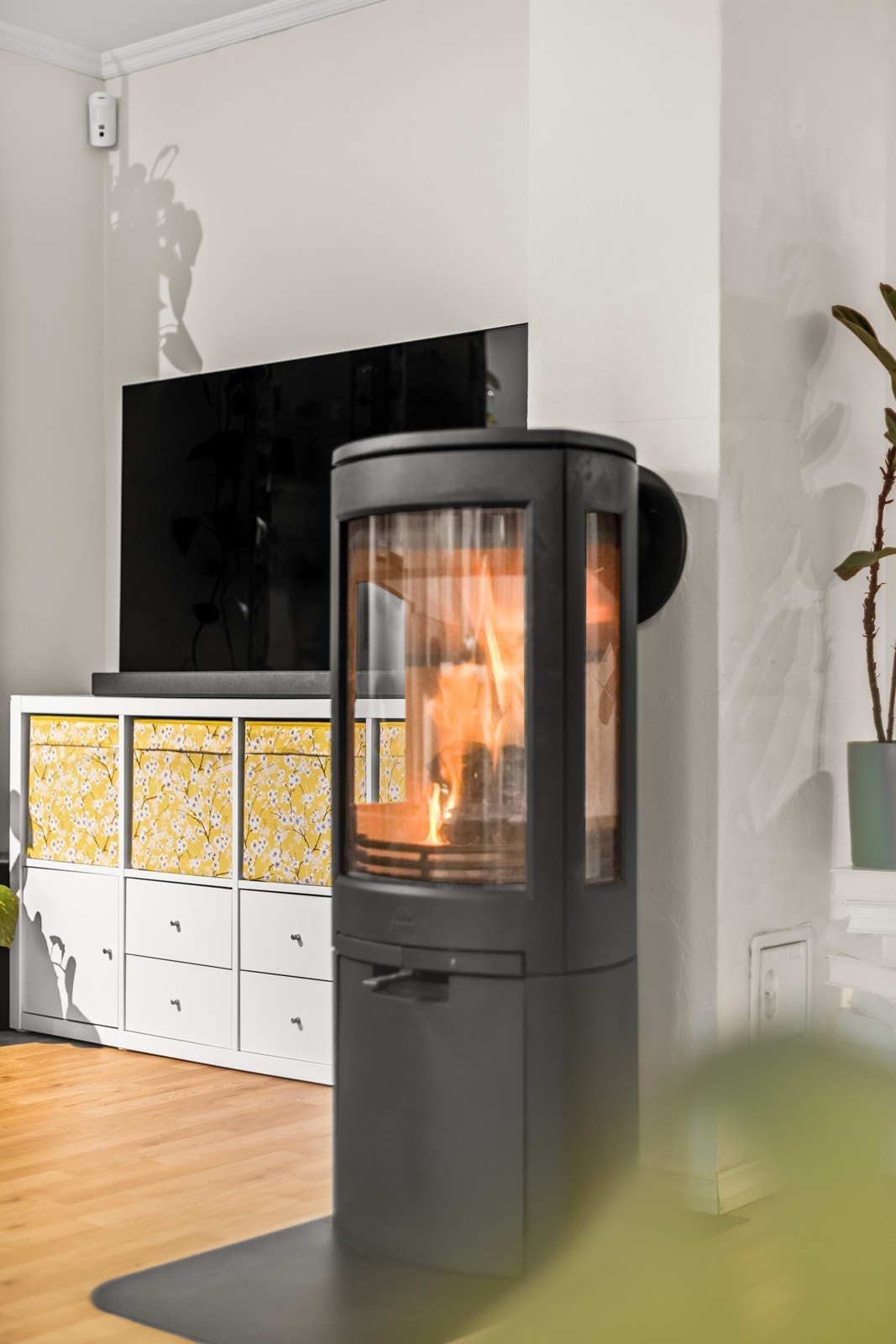 Vedovnen gir en behagelig varme. Galleribilde