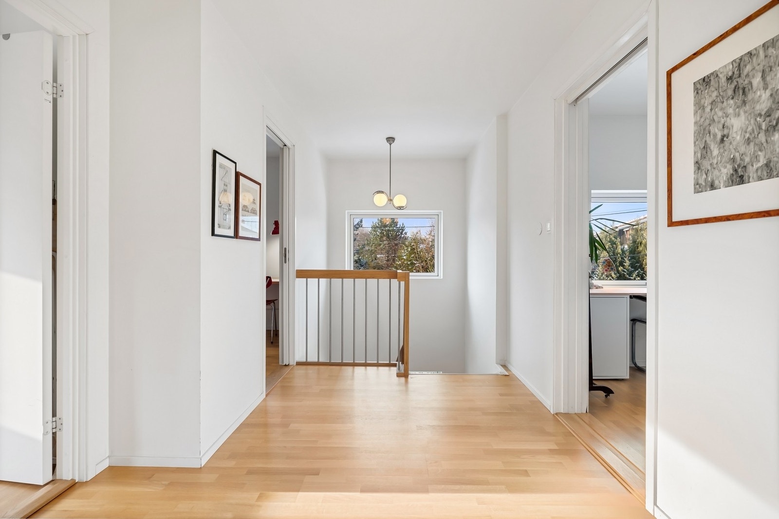 Boligen har 3 soverom og 2 bad. Galleribilde