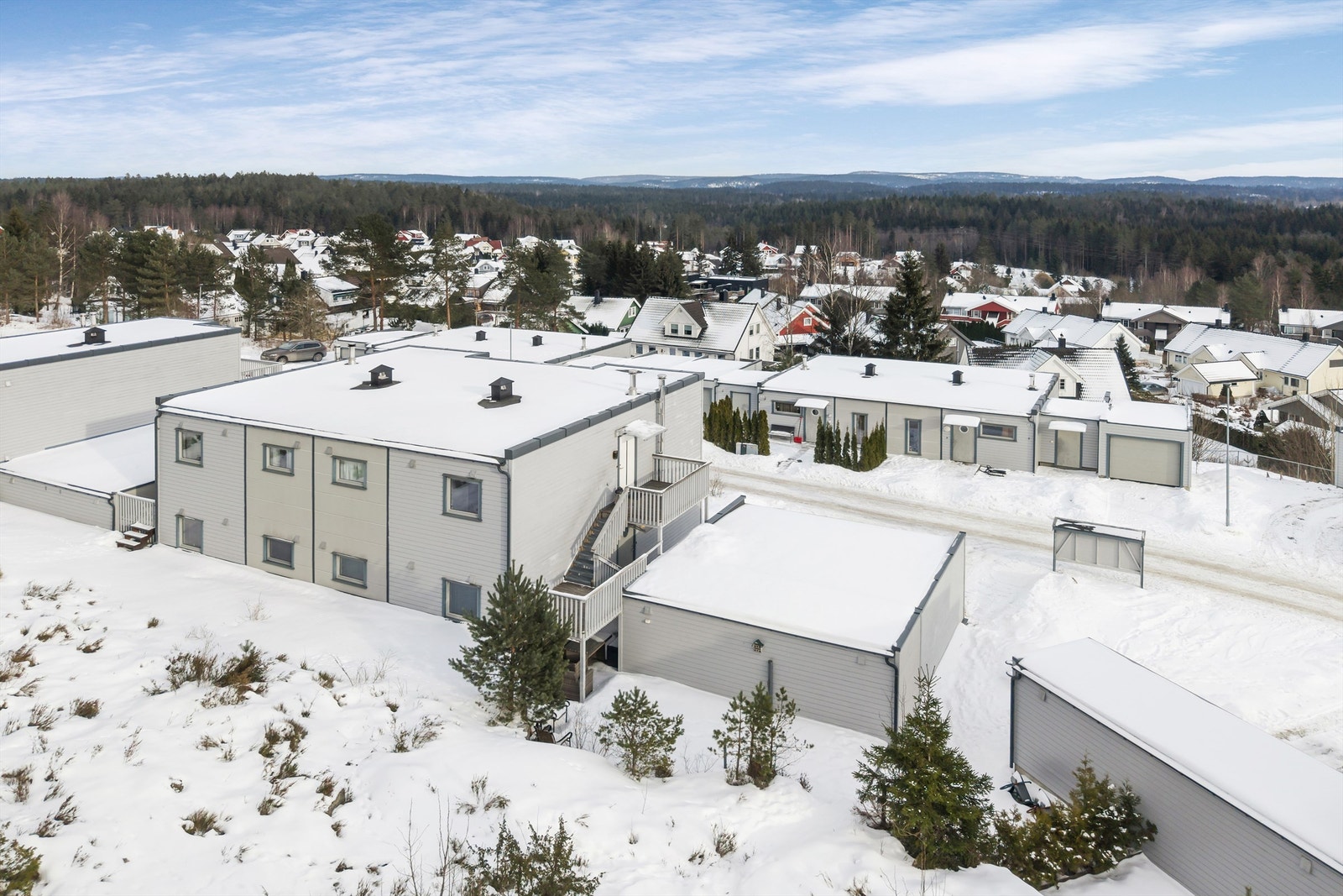 Boligen ligger i et veletablert og meget populært boligområde på toppen av Bøleråsen Galleribilde