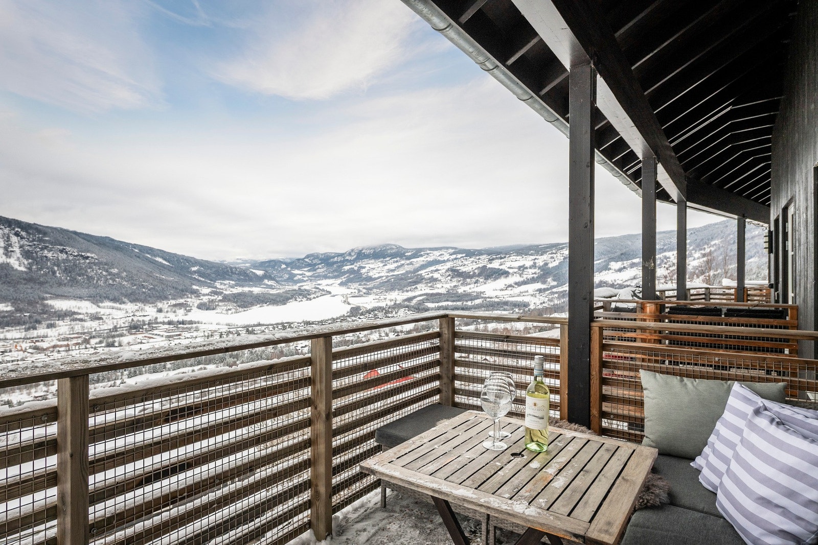 God plass til hyggelig sittegruppe. Galleribilde