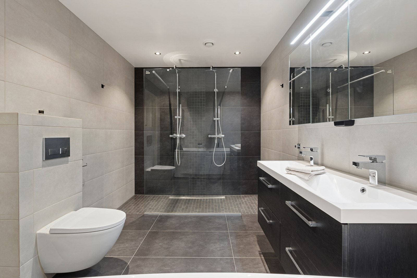 Bad 2. etasje Galleribilde