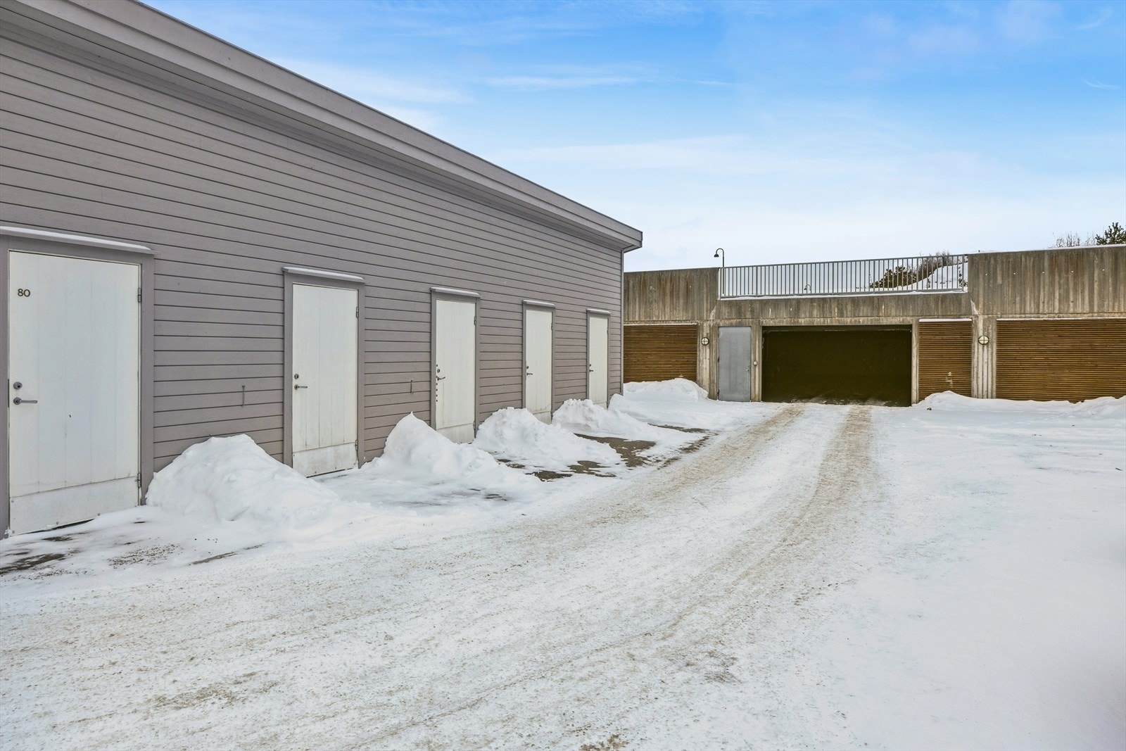 Utvendig bod Galleribilde