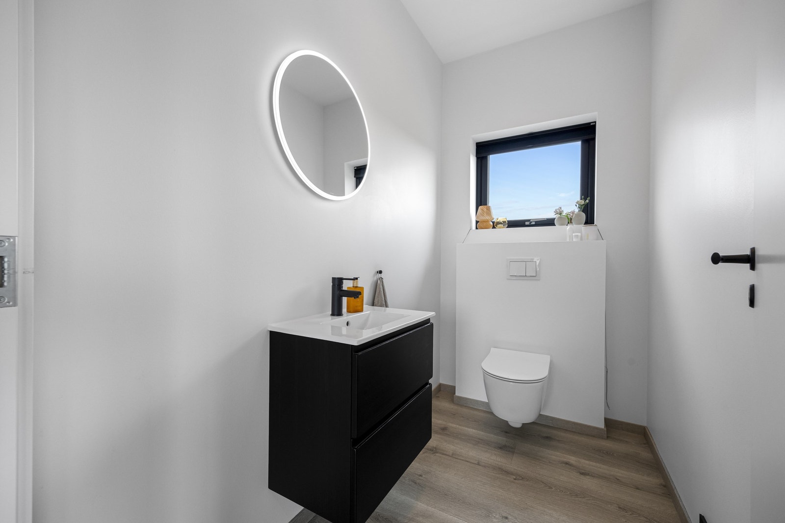 Toalettrom i 2. etasje. Galleribilde