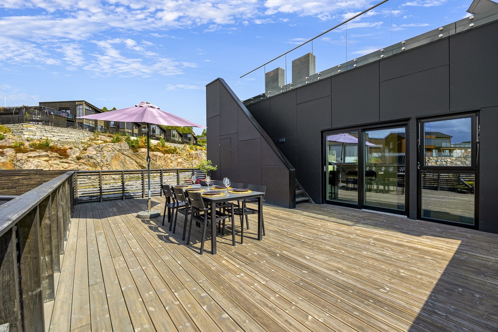 Takterrasse. Galleribilde