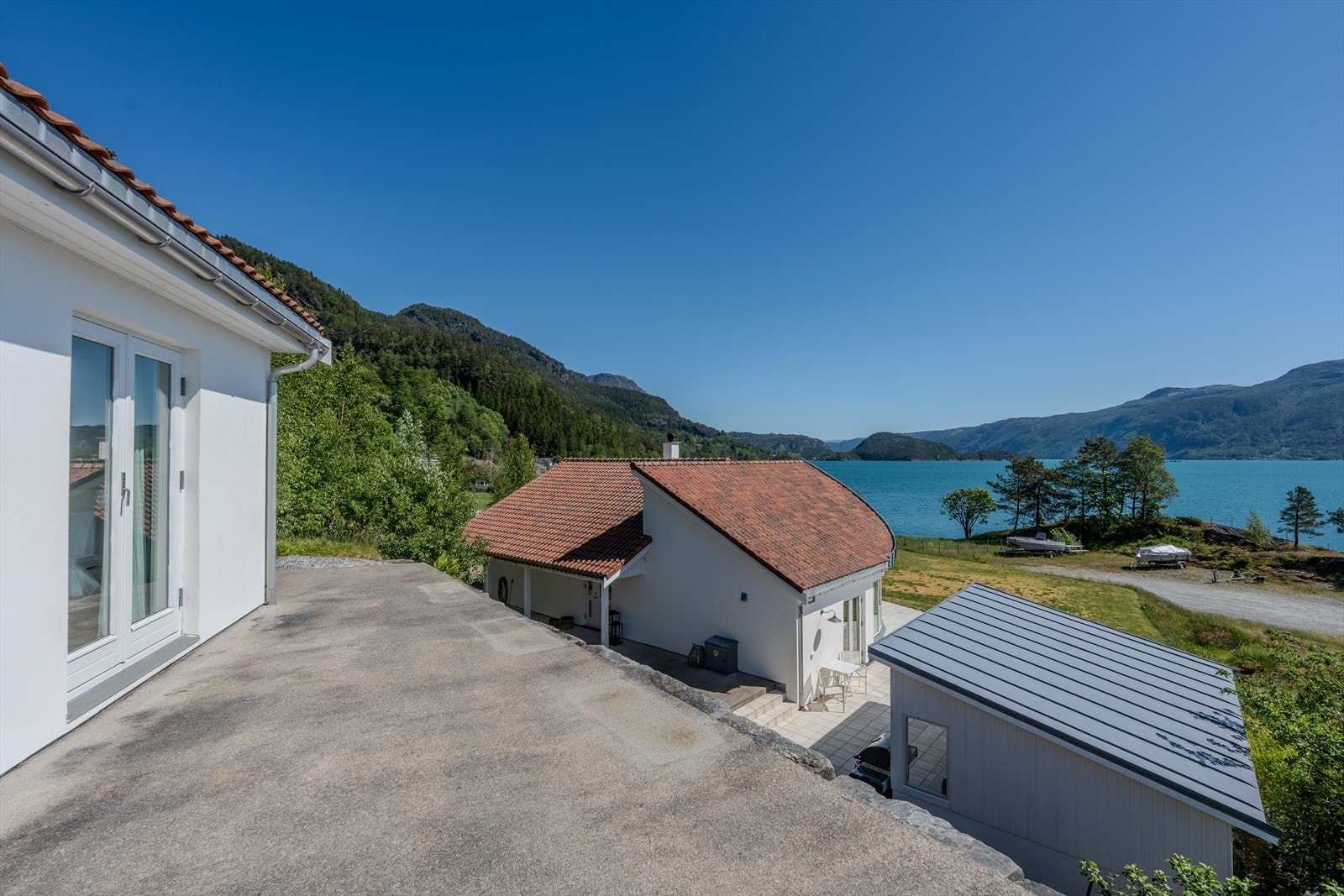 Utsikt fra anneks Galleribilde