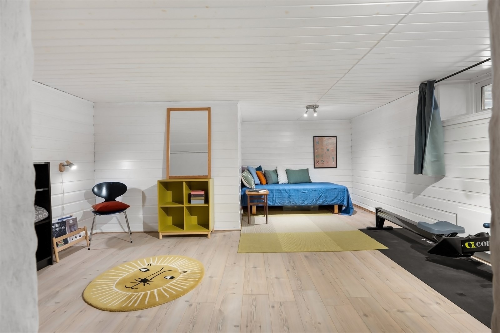 Trimrom som fint kan brukes som treningsrom, hjemmekino eller lignende Galleribilde