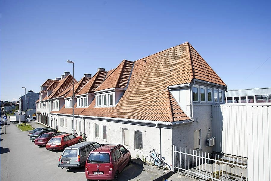 Fasade: Leiligheten ligger i 3.etg i Jarleveien 8 på Lademoen. Galleribilde