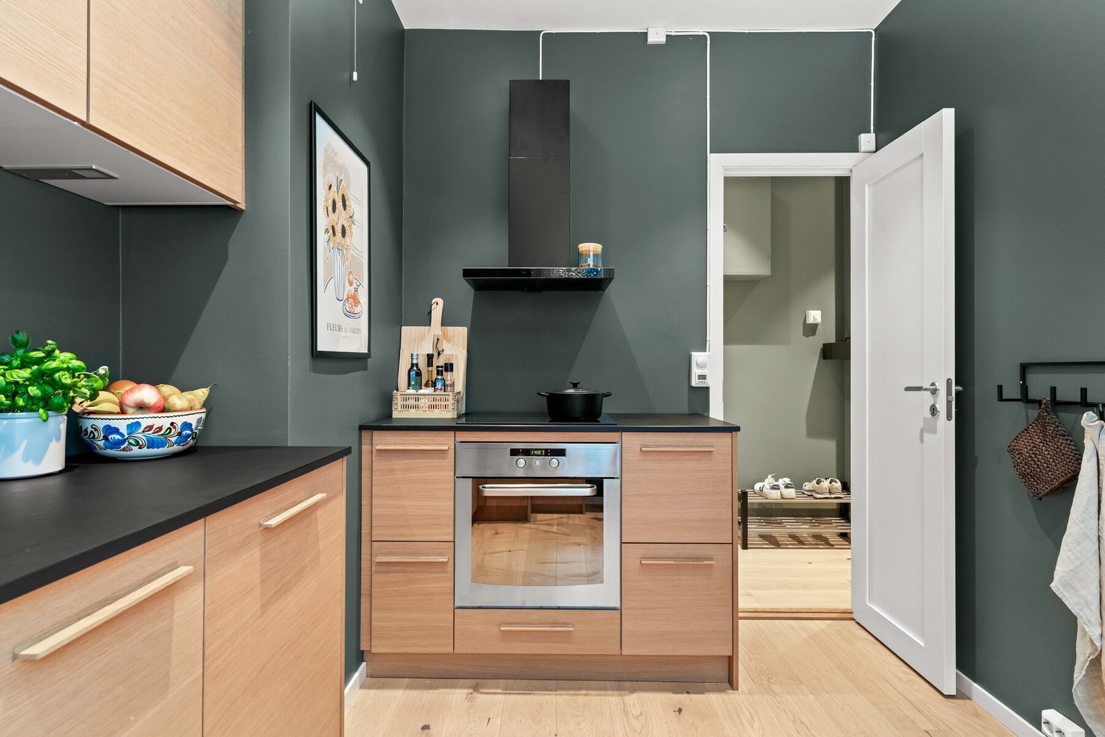 Kvik kjøkkeninnredning fra 2021. Galleribilde