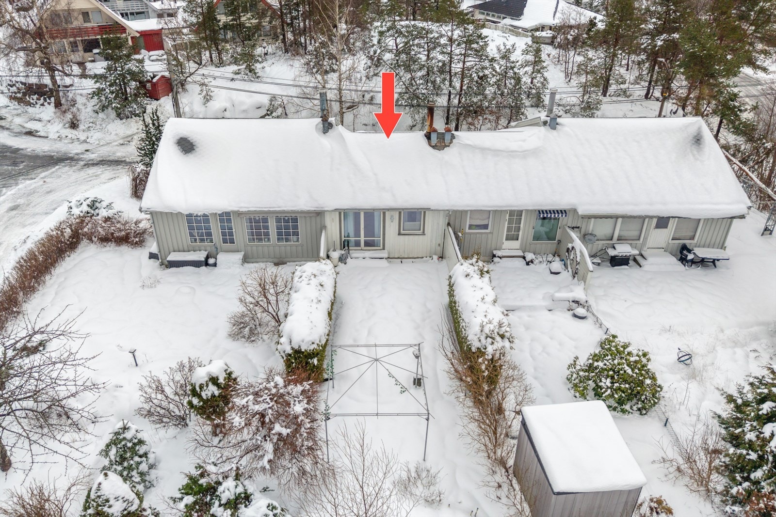 Rekkehus over to etasjer med sentral og attraktiv beliggenhet Galleribilde