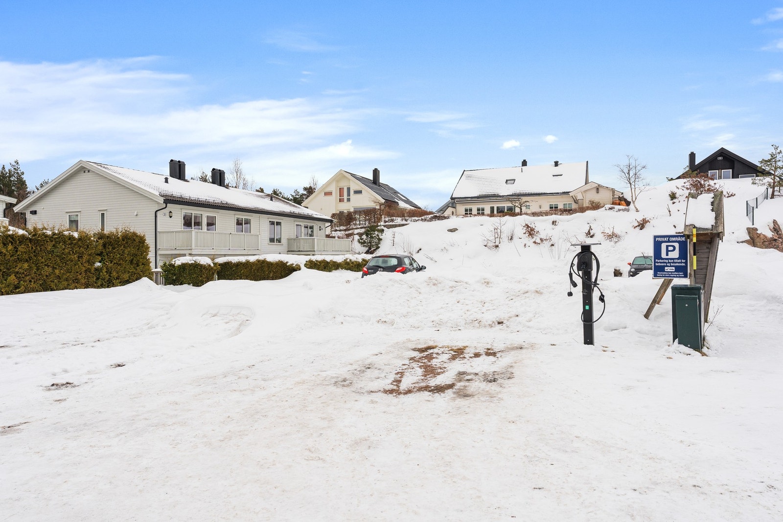 Egen billader, to parkeringsplasser Galleribilde