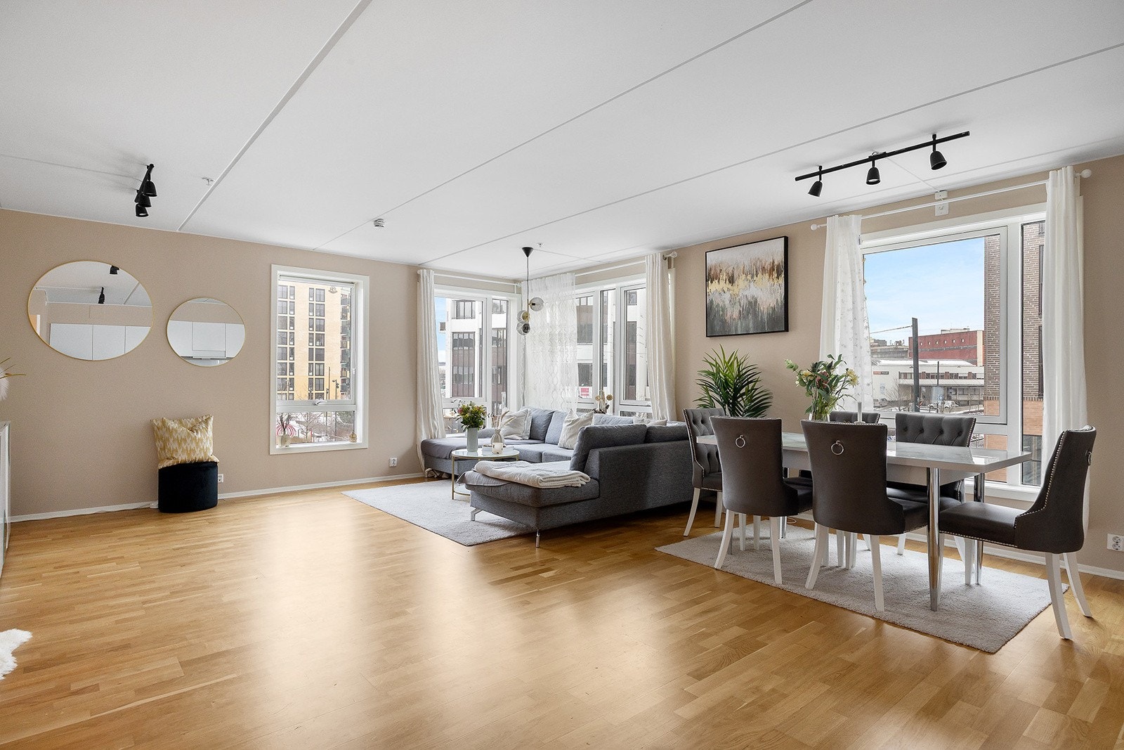 Velkommen til Selma Ellefsens vei 3J - Presentert av Henry R. Pedersen i OBOS Eiendomemeglere. Foto: Junaid Hanif/Diakrit Galleribilde