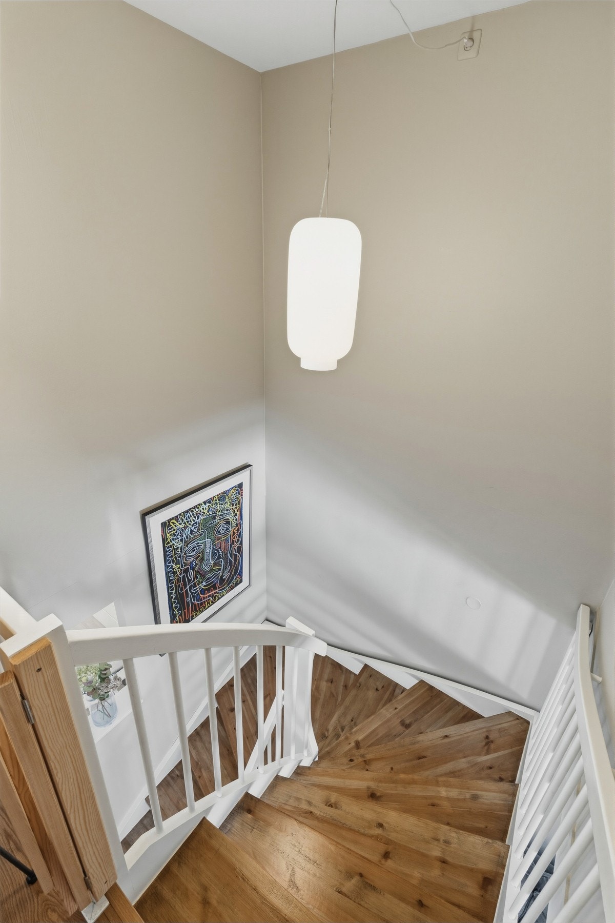 Trappegang til 2 etg. Galleribilde