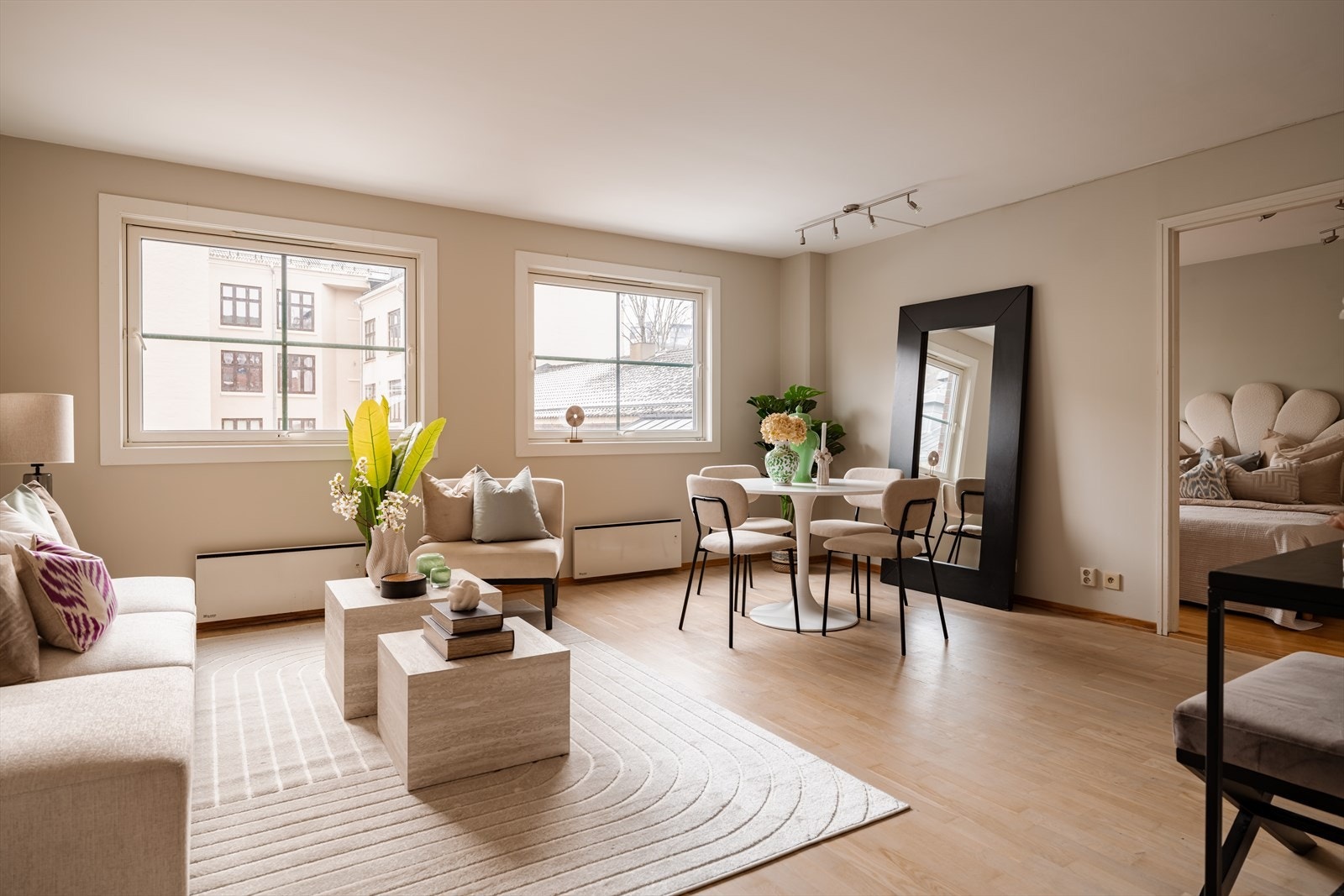 Gulvet ble slipt i 2026. Galleribilde