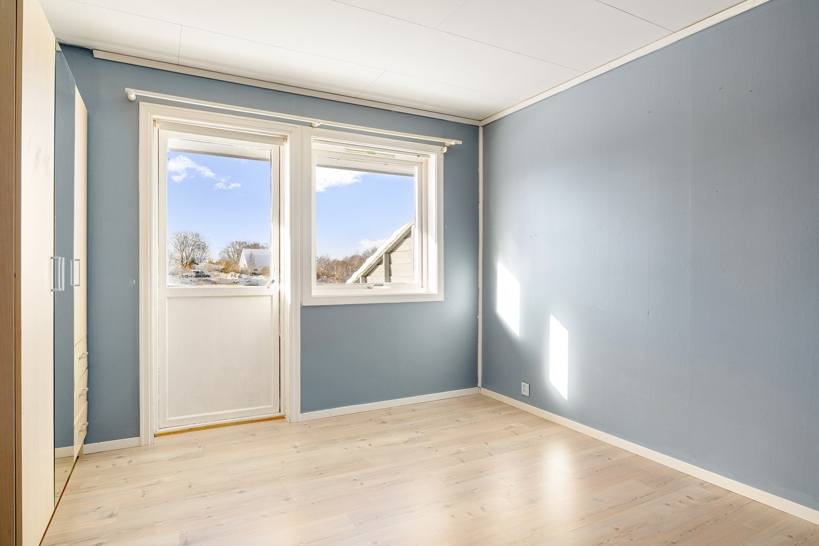 I denne etasjen er det to soverom med areal på ca. 11,2 m² og 6,9 m². Galleribilde