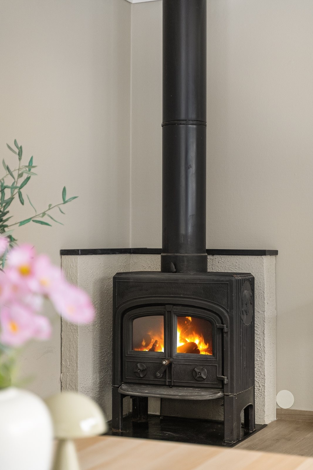 Herlig peis som varmer på kalde dager. Galleribilde