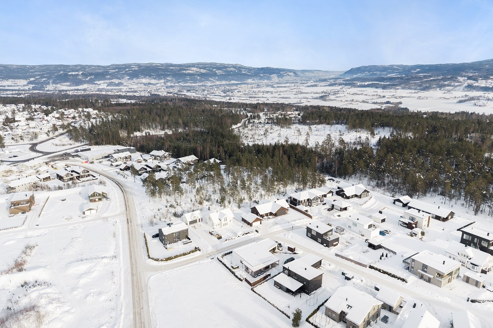Ormåsen er et tettsted i Vestfossen, som er i sterk vekst og har blitt et ettertraktet boligområde. Galleribilde