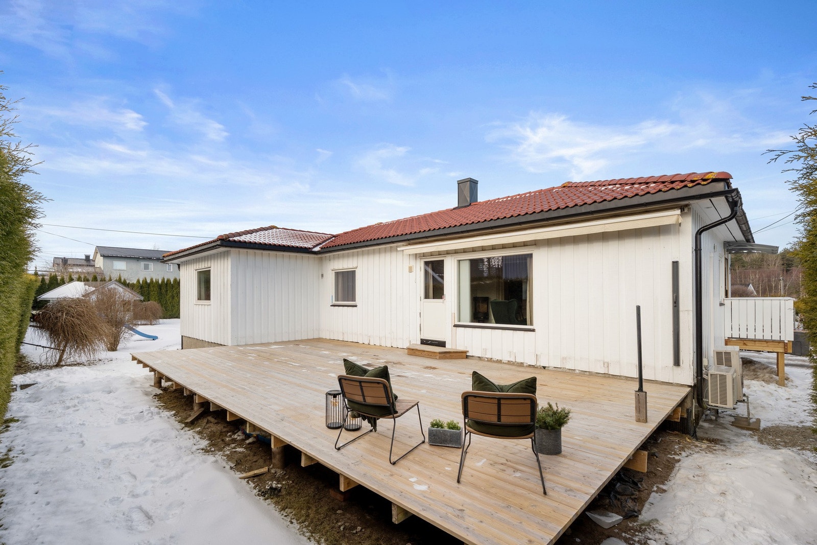 Terrassen er på hele 51 kvm Galleribilde