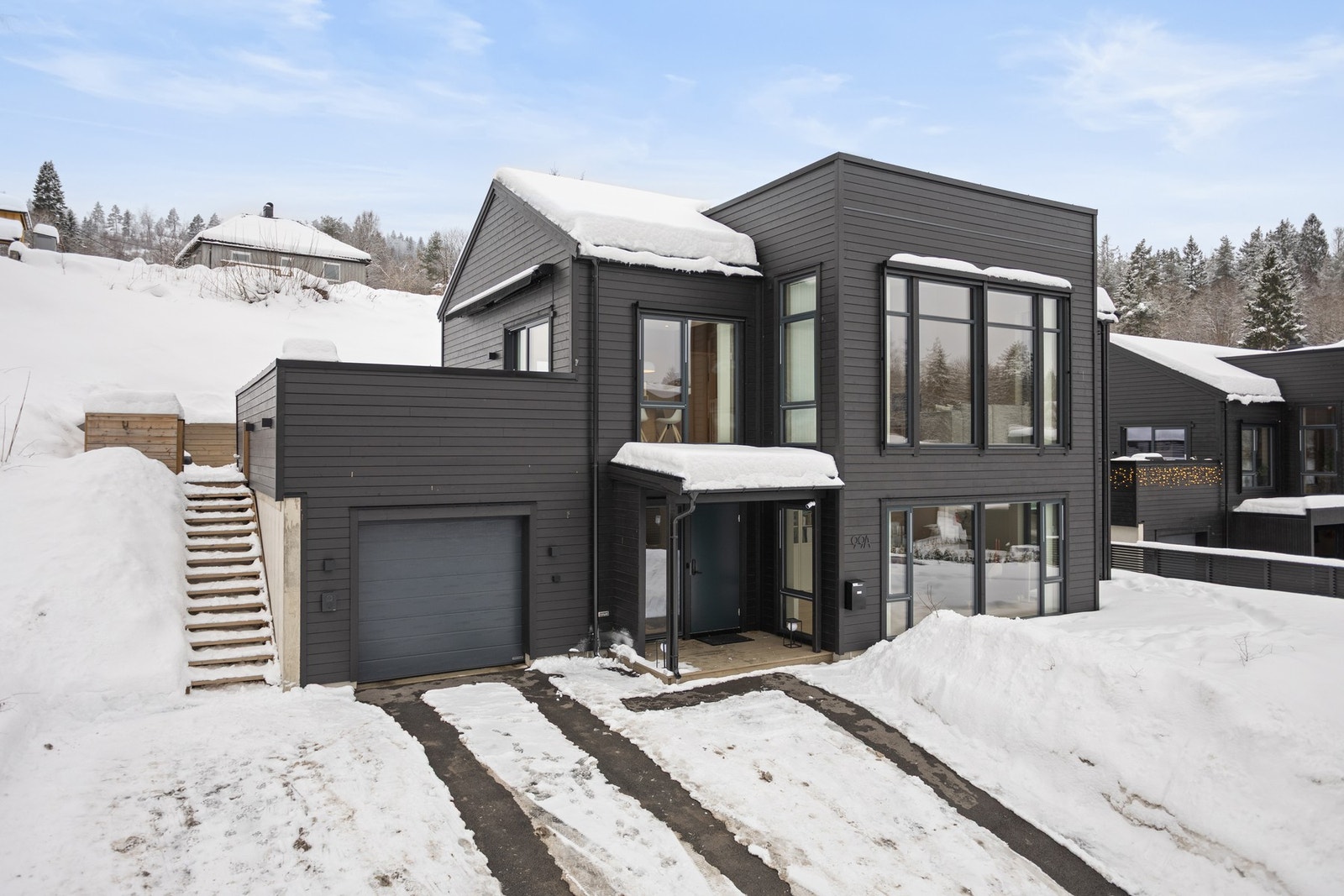 Eiendomsmegler Emilie Fredriksen v/EIE eiendomsmegling ønsker velkommen til Dalenveien 99A! Galleribilde