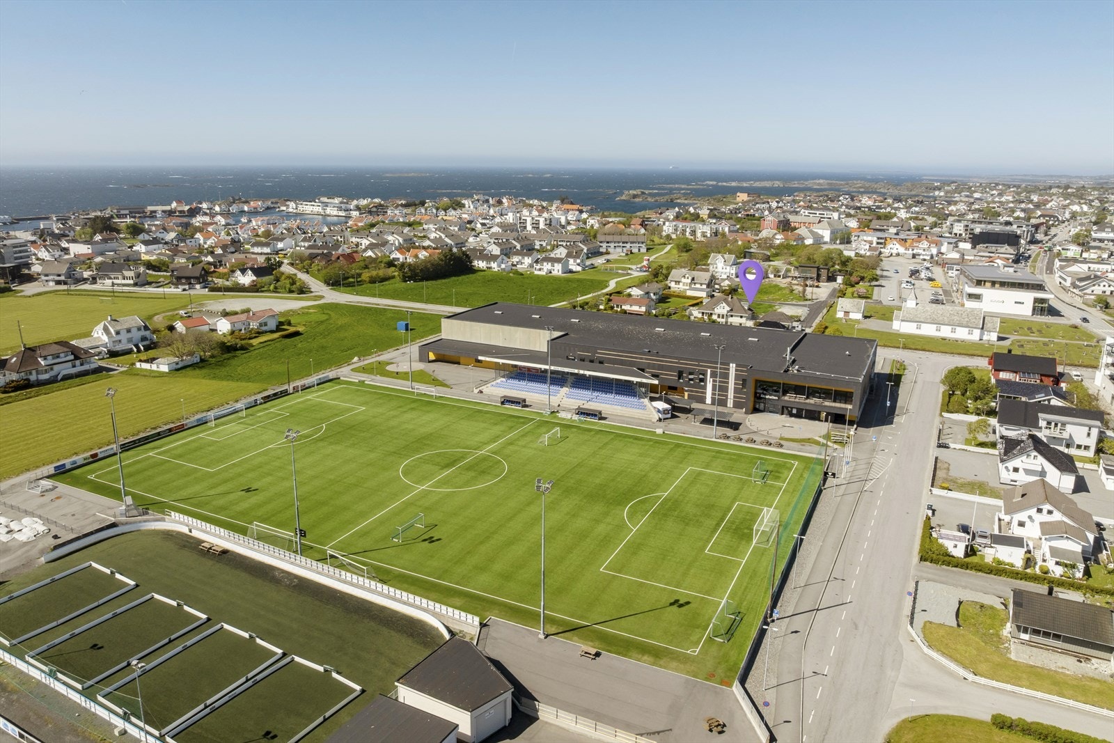 Avstanden mellom idrettsanlegget og tomten. Galleribilde