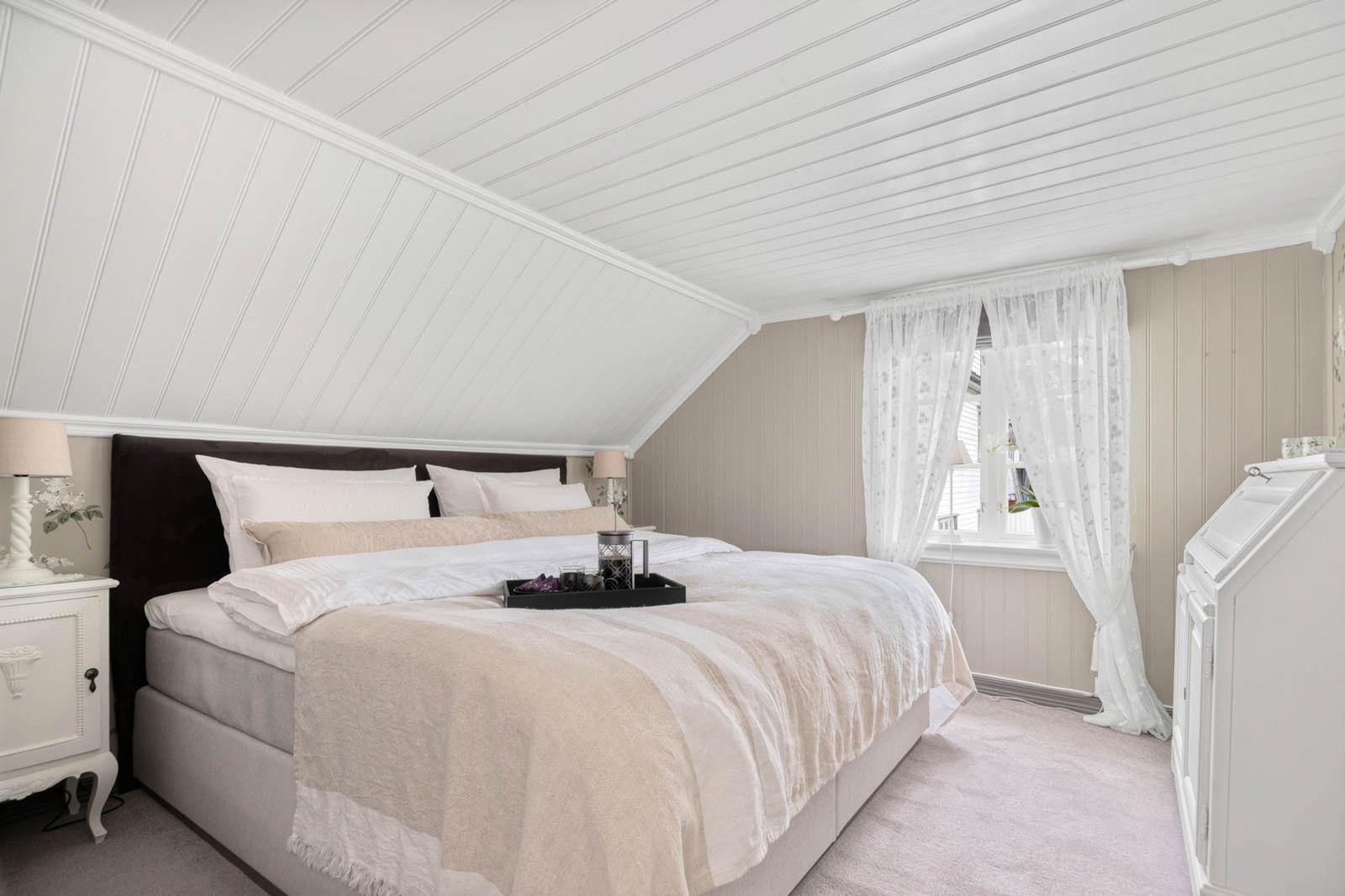 Hovedsoverom med god plass Galleribilde