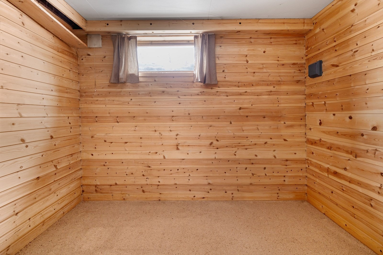 Kjellerrom Galleribilde