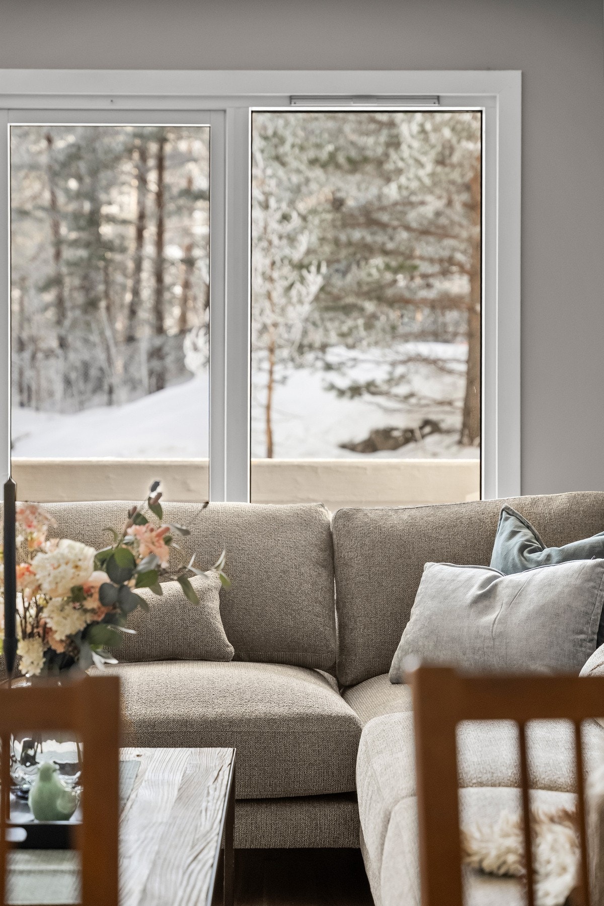 Detaljer - Flott utsyn mot grønne fellesarealer Galleribilde