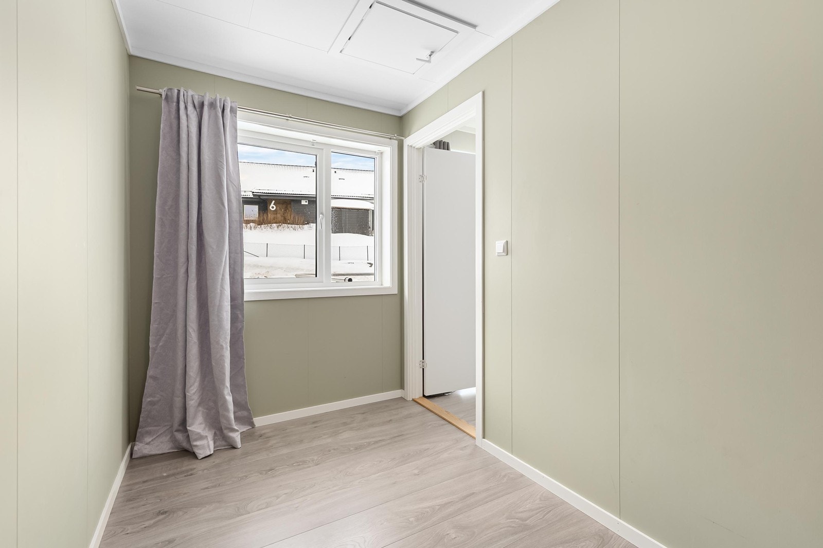 Soverom nr. 2 - perfekt som barnerom, gjesterom eller kontor Galleribilde