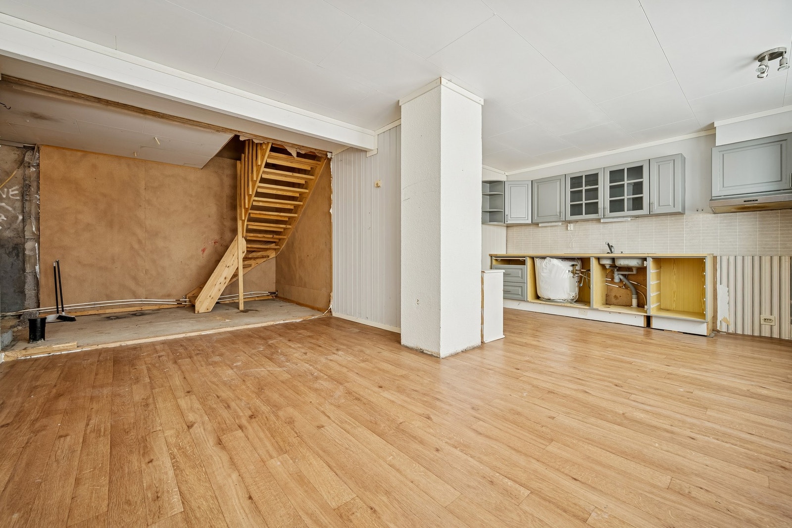 Disp.rom Galleribilde
