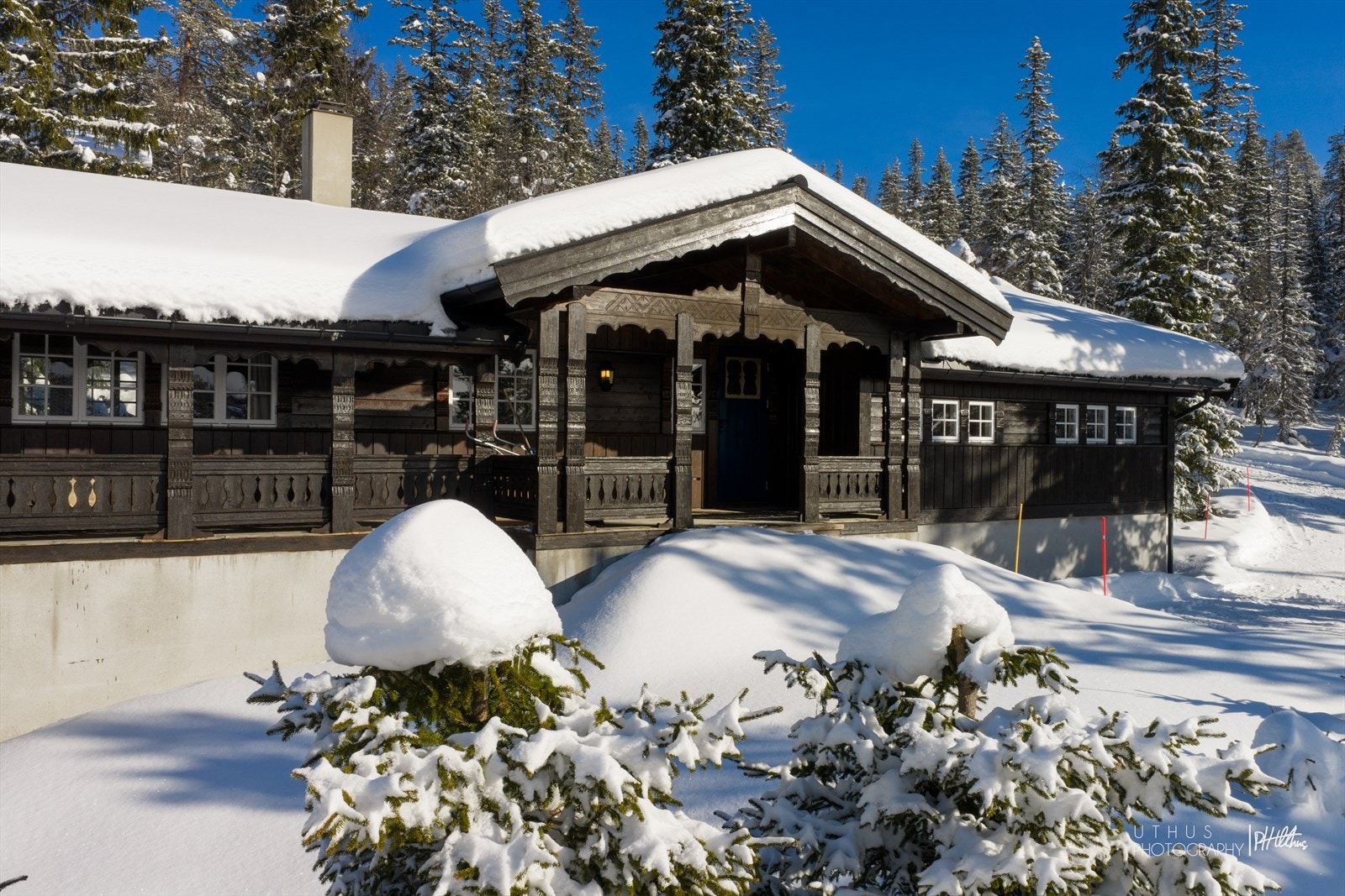 Velkommen til Midtre Huldrakollveien 32! Foto: Uthus Galleribilde