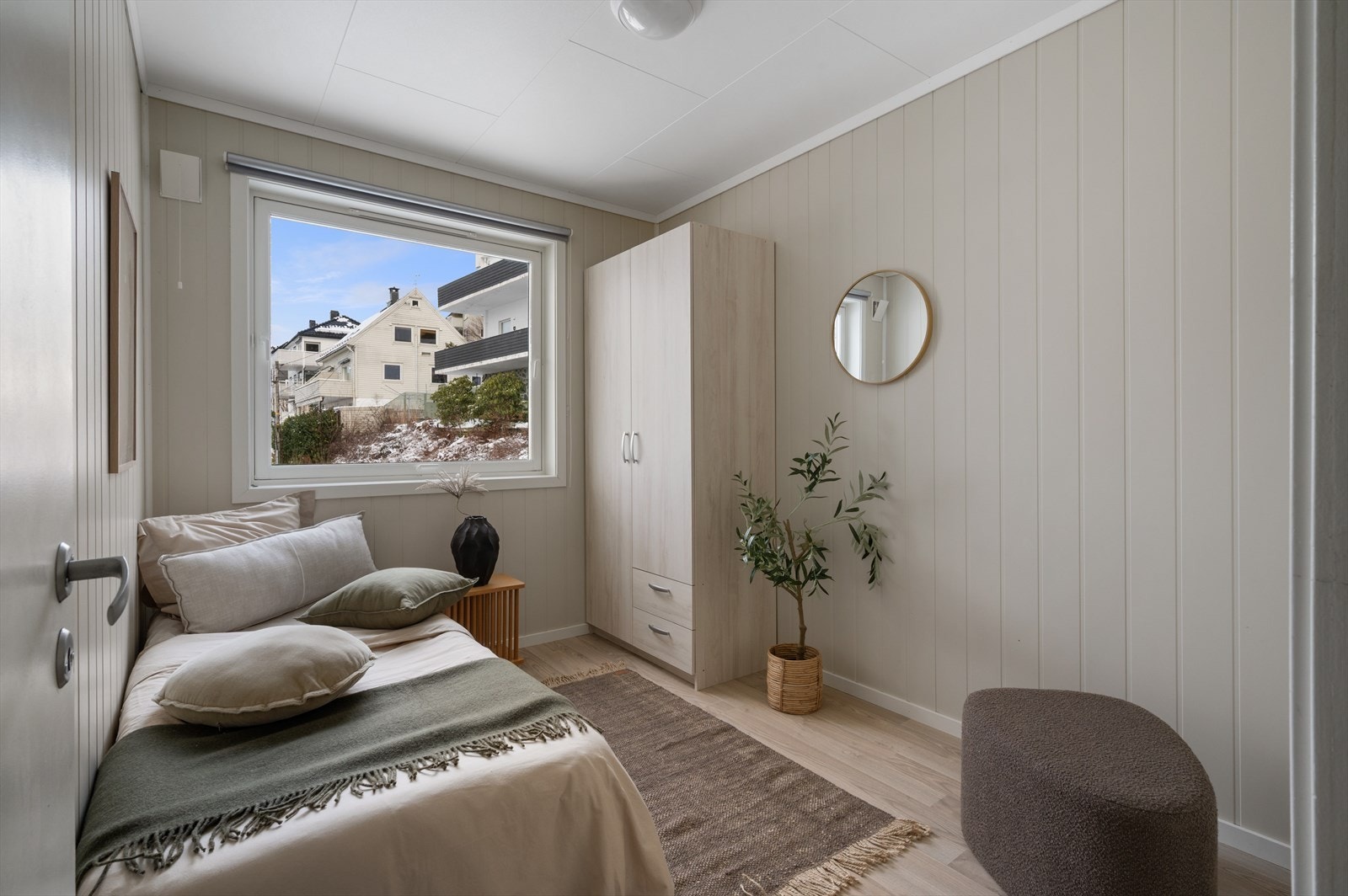 De to andre rommene fungerer perfekt som barnerom, kontor eller gjesterom. Galleribilde