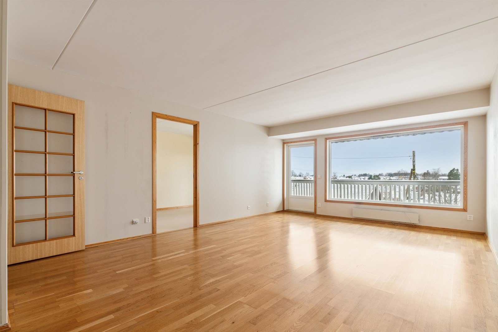 Felleskostnadene inkluderer kabel TV og bredbånd. Galleribilde