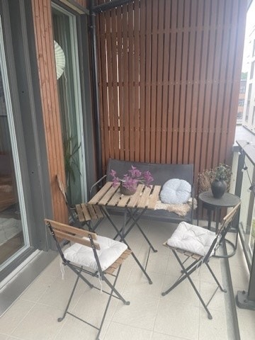 Koselig balkong på 7kvm Galleribilde